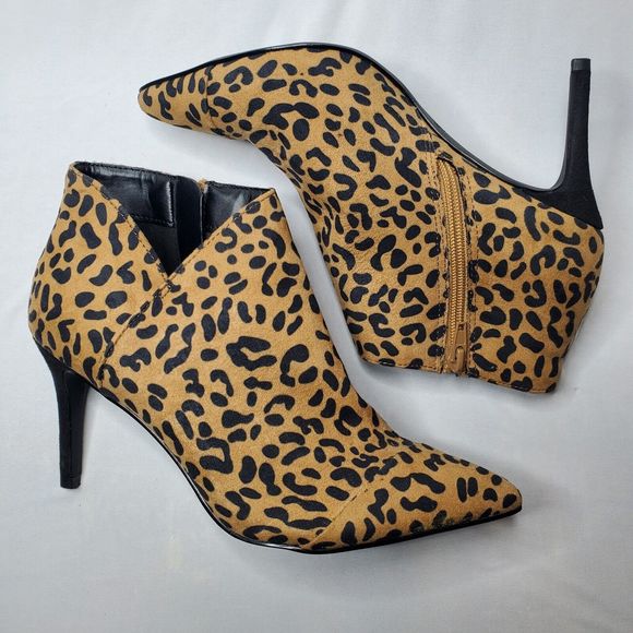 Fergalicious by Fergie Boots GOLDIE Cheetah Print Stiletto Heel Bootie Women 7.5 - Picture 3 of 13